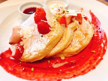 【サラベス 東京店】朝食界の女王と呼ばれるレストランで優雅なパンケーキモーニング。
